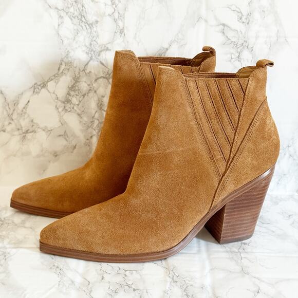 MARC FISHER Gadri Suede Pointed Toe Western Ankle Booties 12 - Picture 3 of 6